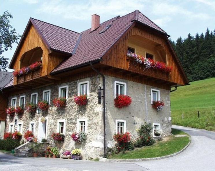 Gasthof Zierer Liezen Exterior foto